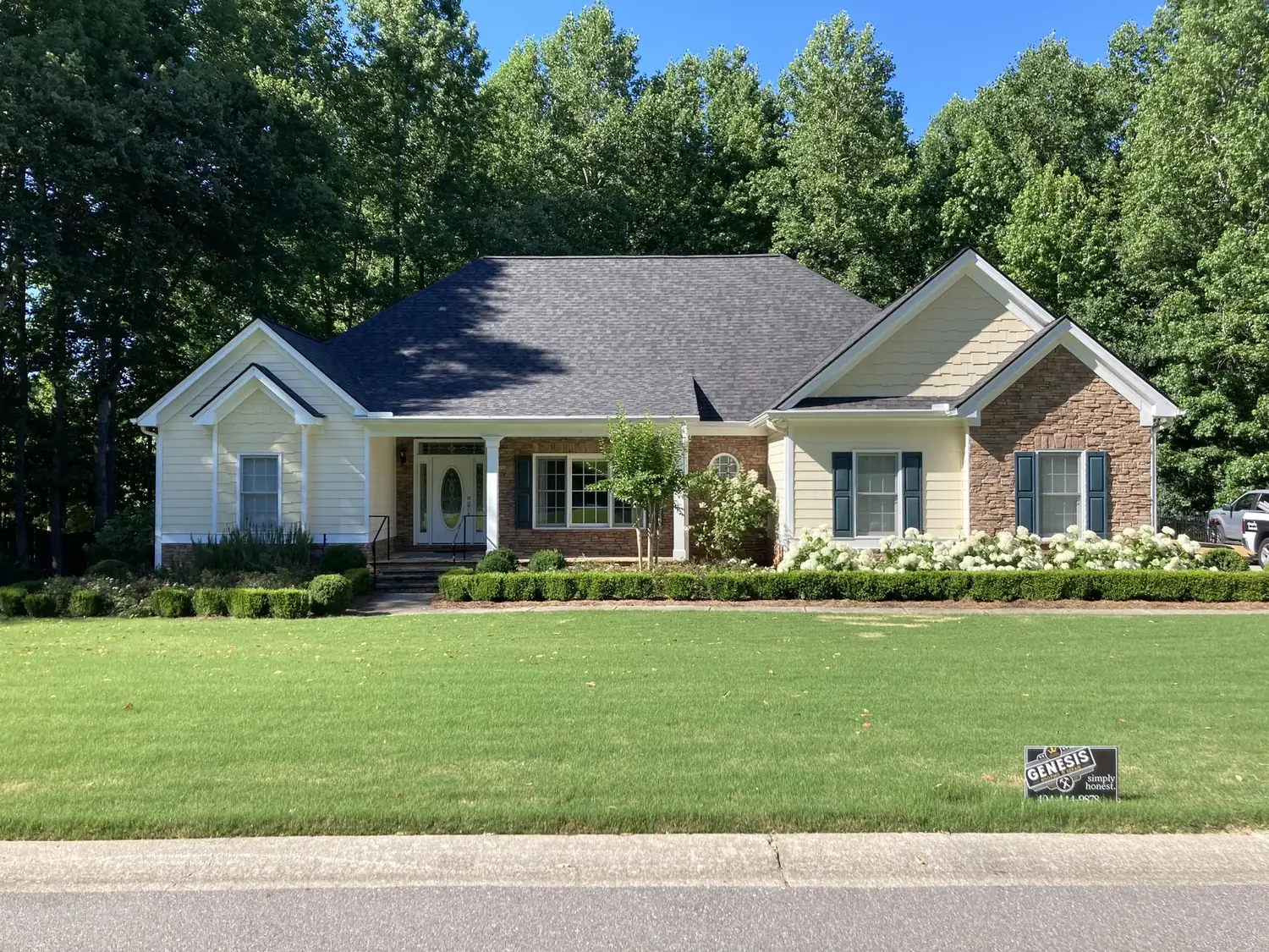 Completed shingle roof on a residential home