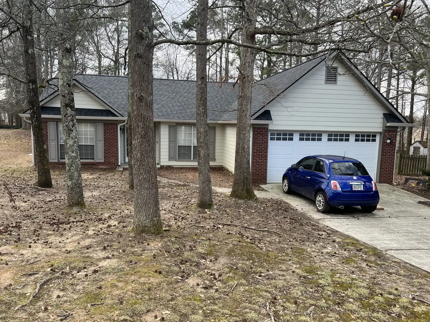 Completed shingle roof on a residential home